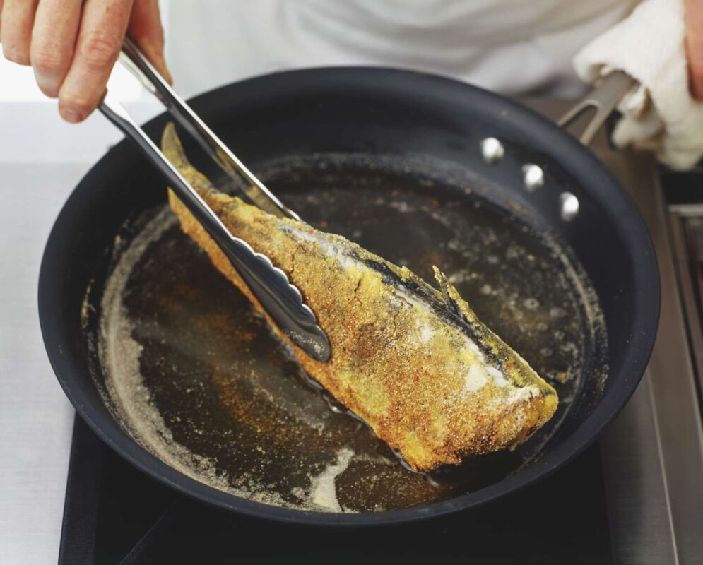 Cooking utensils had been previously used for cooking fish