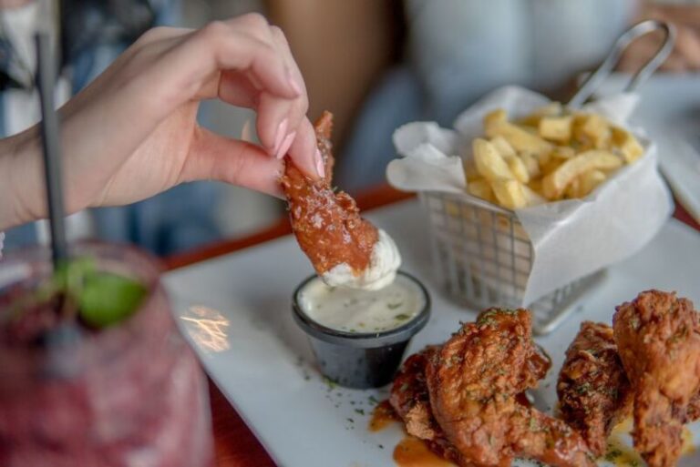 How to Reheat Your Leftover Chicken Wings