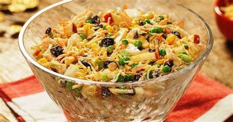 2. Salpicão de Frango: Shredded Chicken Salad